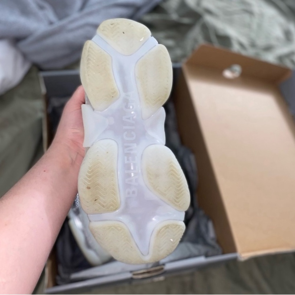 Women’s balenciaga triple s sneakers